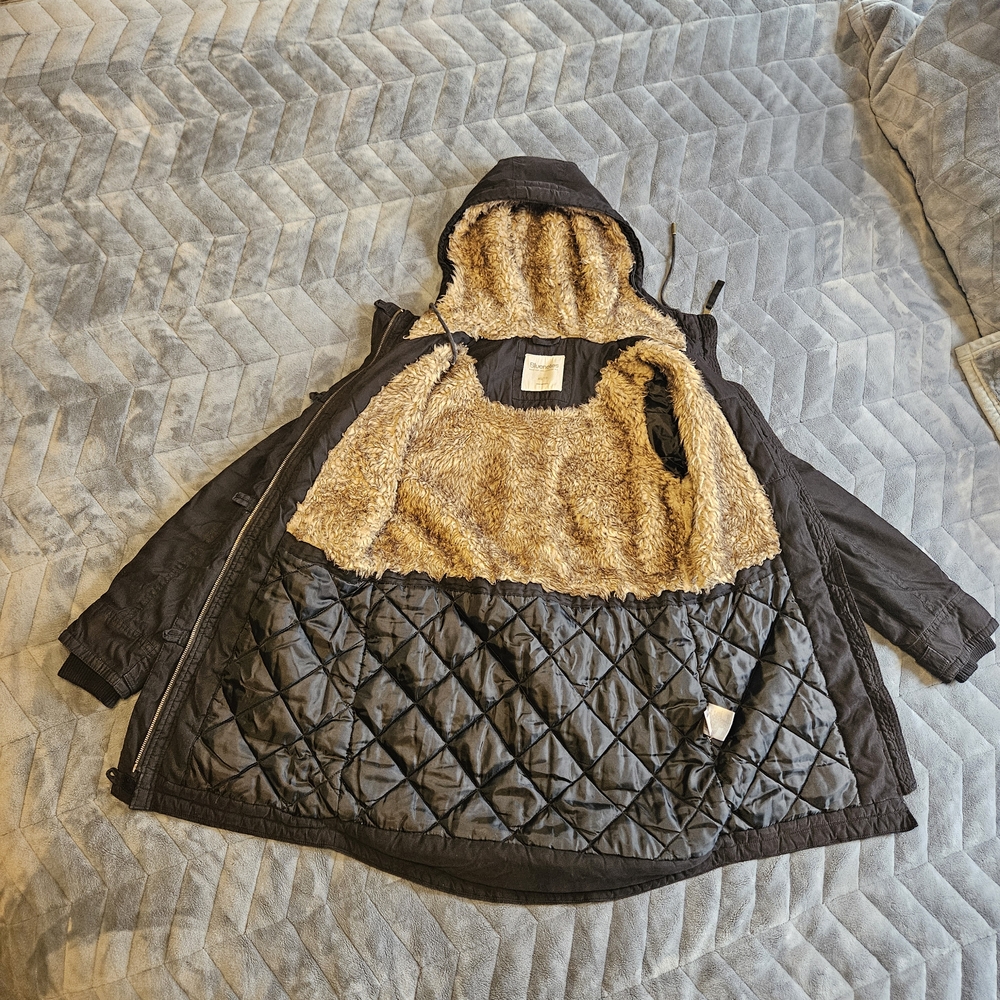 Bluenotes Black and Brown Puffer Jacket with Quilted Design